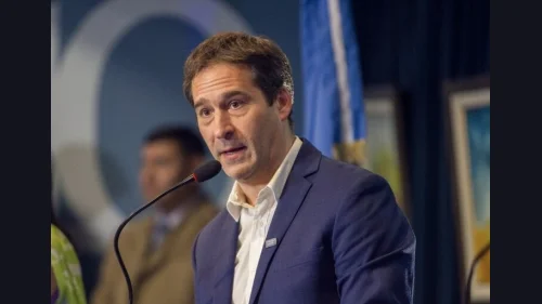 Luque celebró que se retirara el capítulo sobre extranjerización de tierras y advirtió que el resto del proyecto "sigue siendo un atentado contra la soberanía"