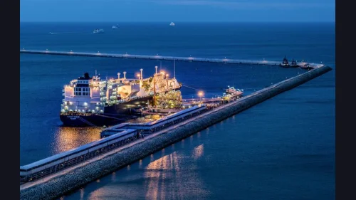 Argentina LNG busca avanzar con una inversión récord de US$ 51.000 millones