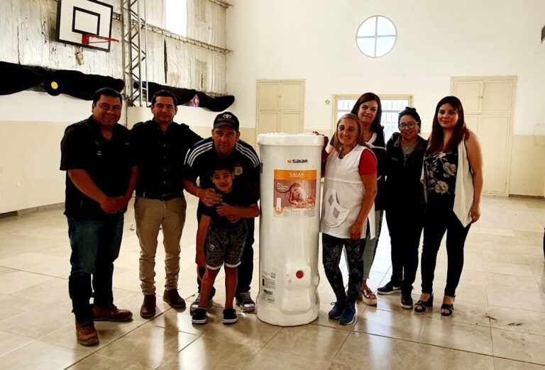 Petroleros Jerárquicos colaboraron con una Escuela Especial de Comodoro Rivadavia