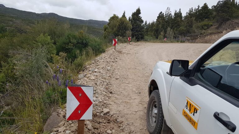 Colocaron más de 100 carteles en la ruta Provincial Nº 44