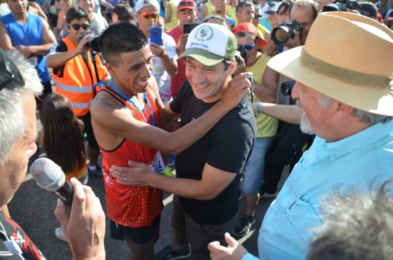 Luque: «Coronamos un fin de semana de fiesta para el deporte comodorense»