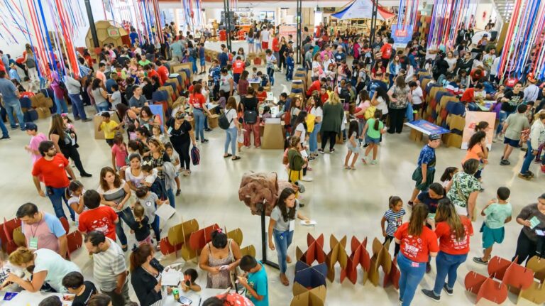 Más de 5200 personas disfrutaron del festival «Ciencia en Acción» en Comodoro y Trelew