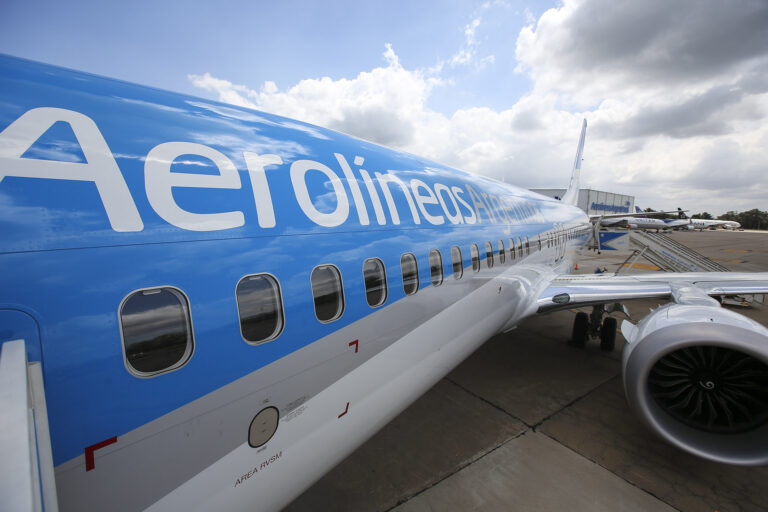 Aerolíneas Argentinas tuvo la mejor marca de puntualidad de los últimos 10 años