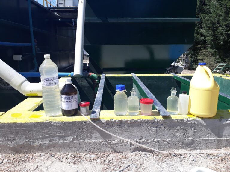 Ambiente avanza con inspecciones y muestreo de efluentes a la industria pesquera