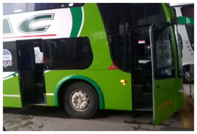 Mañana llegará un colectivo con «las últimas personas que van a volver a la provincia»