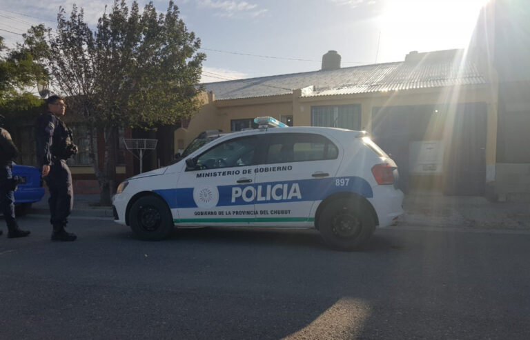 Doce allanamientos en Comodoro por drogas: uno fue a una barberia
