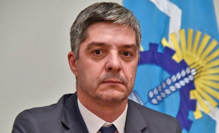 Aguilera: «No existen condiciones en las escuelas como para que no inicien las clases en forma general»
