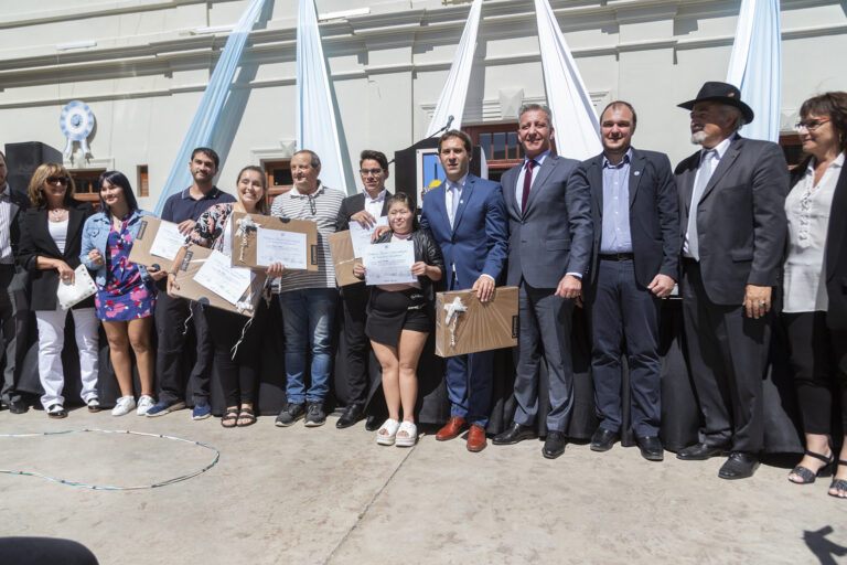 El municipio de Comodoro reconoció a sus primeros «Jóvenes Sobresalientes»