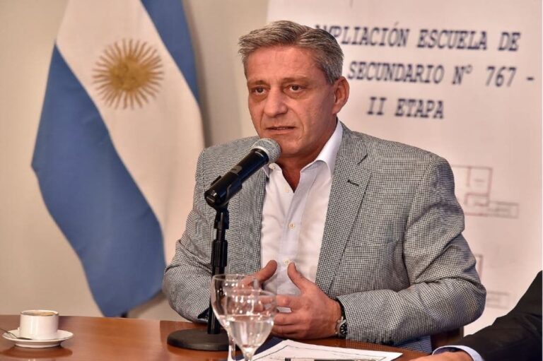 El Gobierno Nacional autorizó a Chubut a emitir deuda para pagar salarios