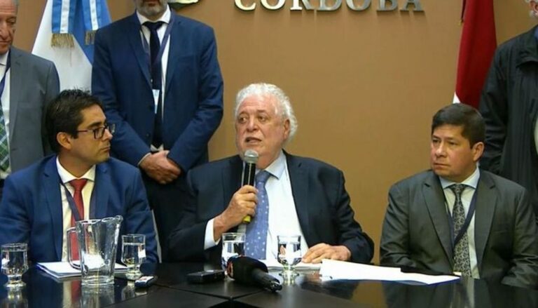 Coronavirus: no analizan intervenir en espectáculos deportivos o escuelas