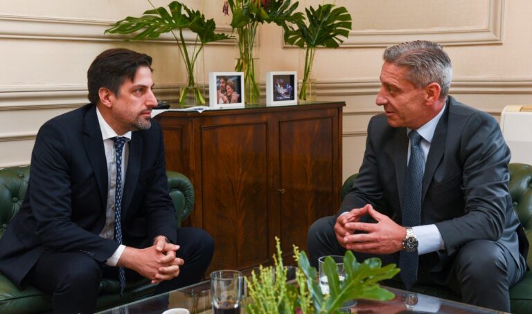 Mariano Arcioni se reunió con el ministro de Educación de Nación, Nicólas Trotta