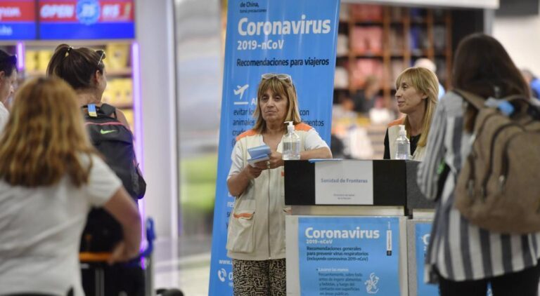 Coronavirus: el Gobierno incluyó a Chile y Brasil como zonas de riesgo