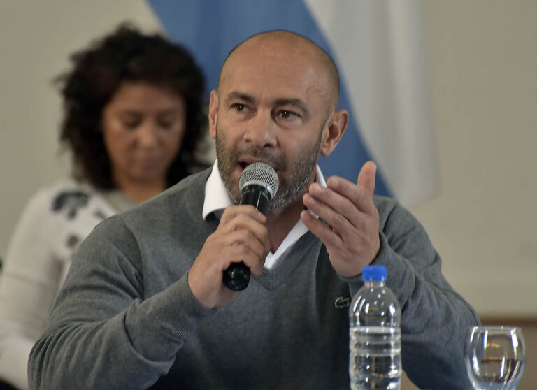 Massoni: «Nosotros tenemos que cuidarnos el doble» por no tener casos confirmados