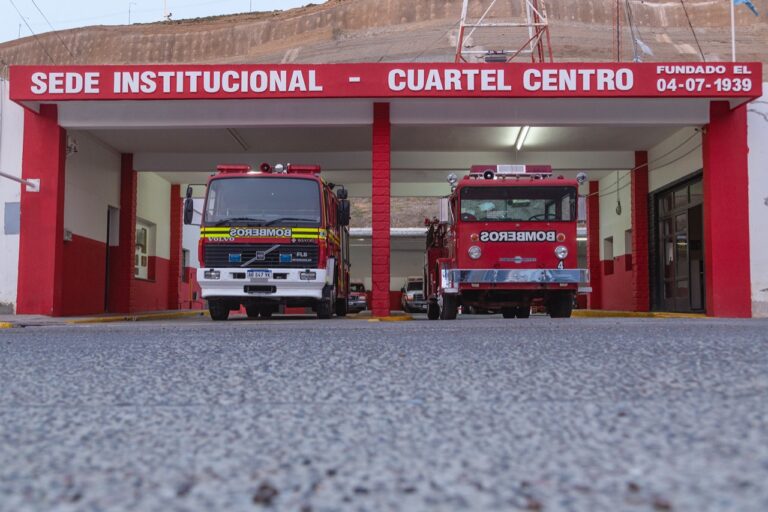 Las sirenas de los bomberos sonarán para recordar a los héroes de Malvinas