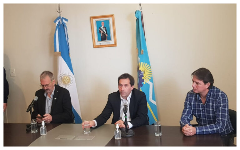 «El paciente está en buen estado de salud» informó el ministro de Salud, Fabián Puratich
