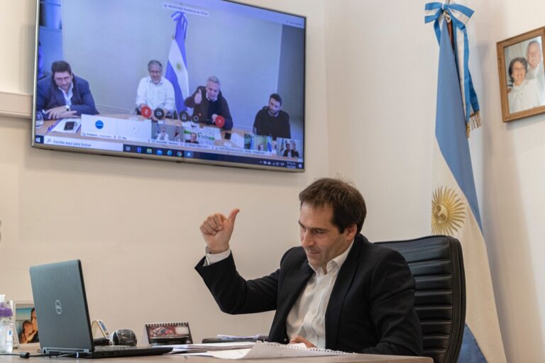 Luque habló con el presidente Alberto Fernández por teleconferencia