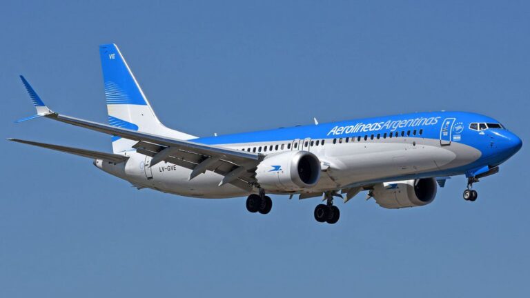 Aerolíneas vuelve a Londres con un vuelo especial para traer argentinos del exterior