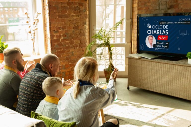 Penta inicia ciclo de charlas: Covid-19 en la vida personal y social
