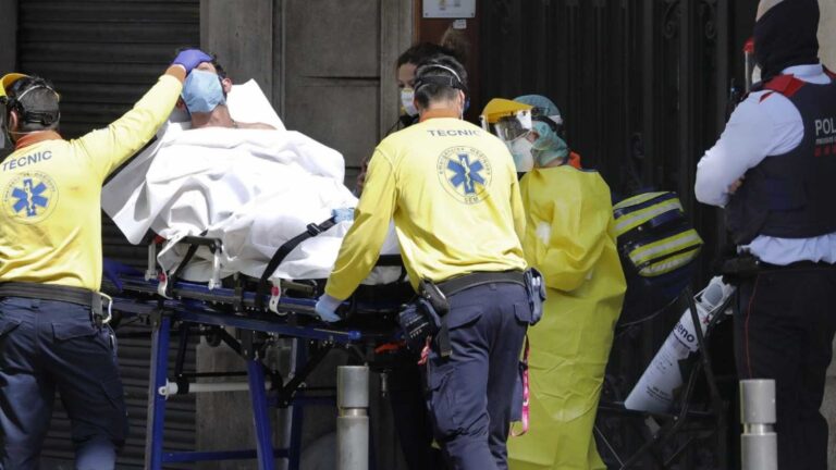 España registra 59 muertes, la cifra diaria más baja en dos meses