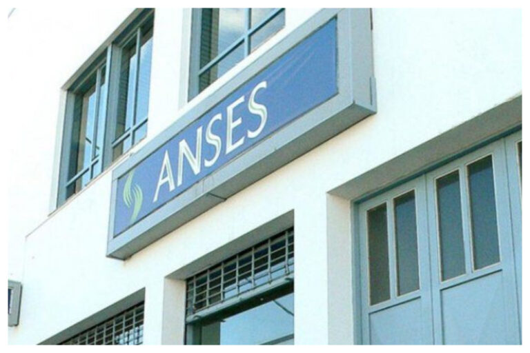 La delegación de ANSES en Comodoro habilitó dos números para consultas