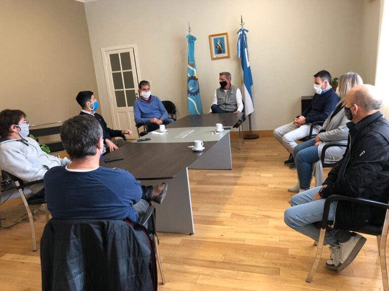 El gobernador analizó con la Cámara de Servicios Petroleros  la productividad de la Cuenca
