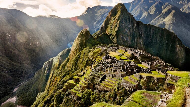 Con más de 5 mil muertos por Covid19, Perú reabrirá el turismo al Machu Pichu