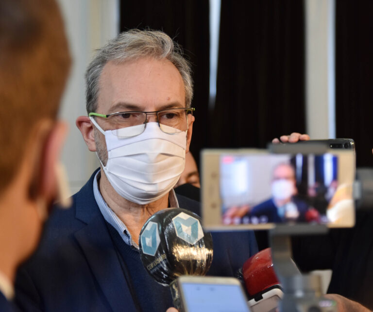 Coronavirus: Salud pidió reforzar el cumplimiento de los cuidados individuales