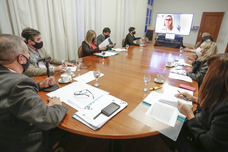 Provincia informó los alcances del proyecto de reestructuración de la deuda a diputados provinciales