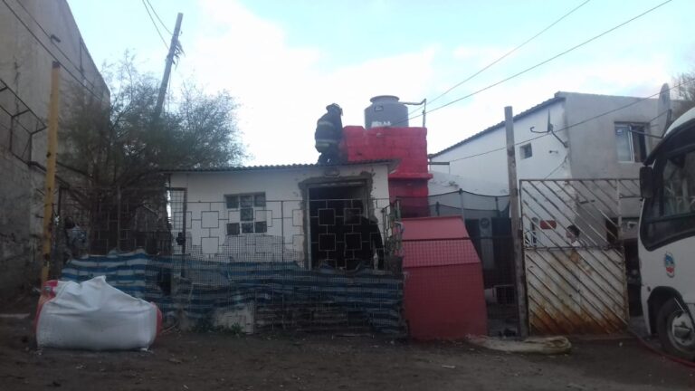 Se incendió una vivienda en Comodoro: No hubo heridos