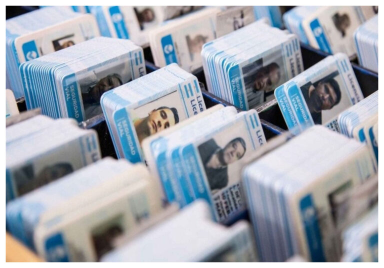 Desde el próximo lunes se volverán a tramitar las renovaciones del carnet de conducir