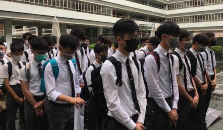 Hong Kong vuelve a cerrar las escuelas por un rebrote de coronavirus