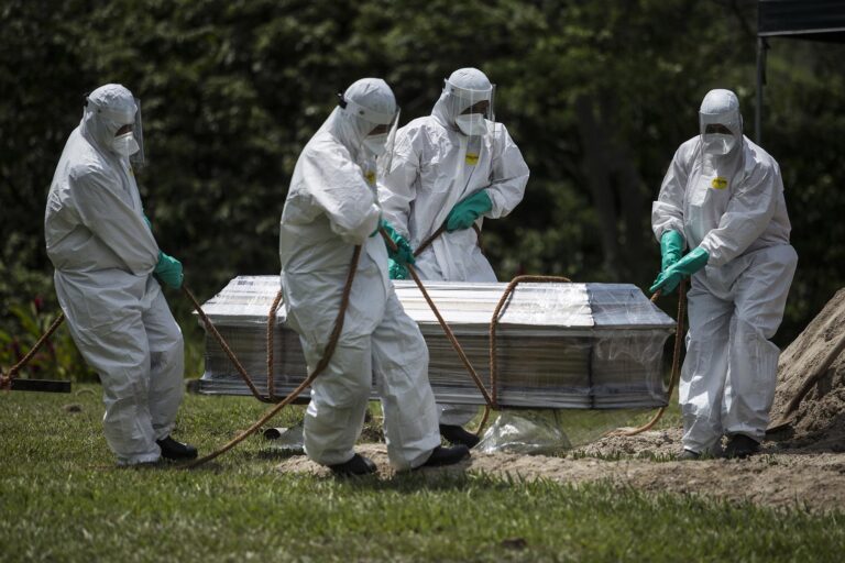 Coronavirus: lanzaron guía «para el manejo digno» del cuerpo de las personas fallecidas 