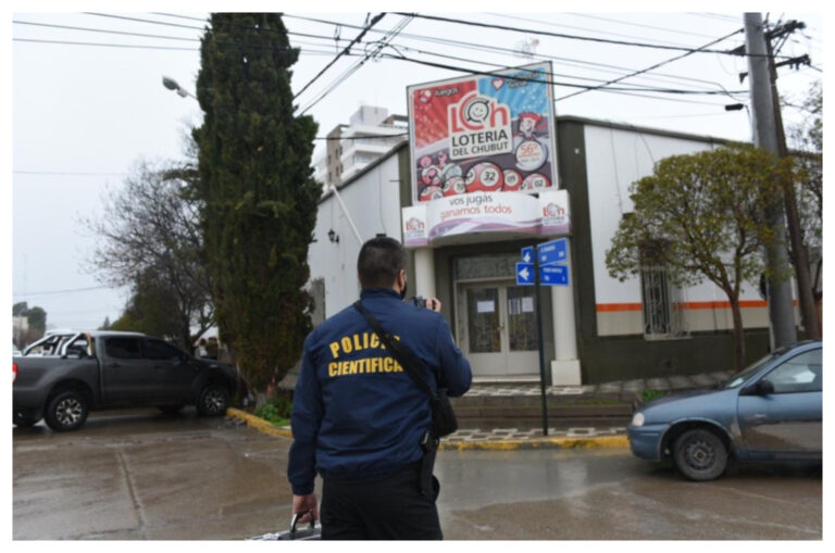 Allanamientos en Loteria del Chubut: secuestraron cámaras de seguridad