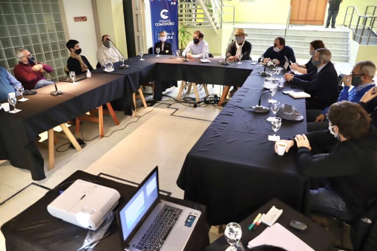 El intendente Luque convocó a diferentes sectores para pensar la pos pandemia