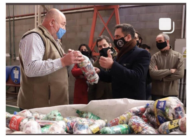 La visita de Cabandié a la planta de tratamiento  «se llevó una grata impresión»
