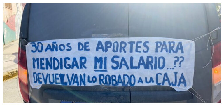 Jubilados estatales se movilizan junto a otros gremios por el centro