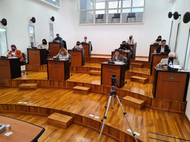 Luque recibió a los presidentes de los bloques de la oposición del Concejo Deliberante