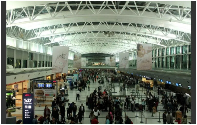 Autorizaron los vuelos regulares internacionales a la Argentina
