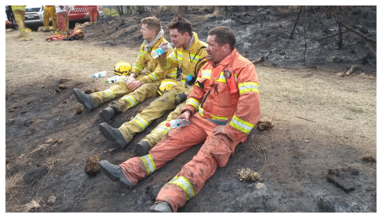 Los Brigadistas que combaten los incendios recibirán un bono de 10 mil pesos