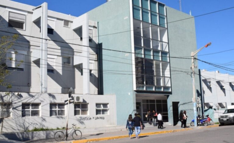 Trelew llegó a los 1.000 casos activos de coronavirus y no adhiere a circulación por DNI
