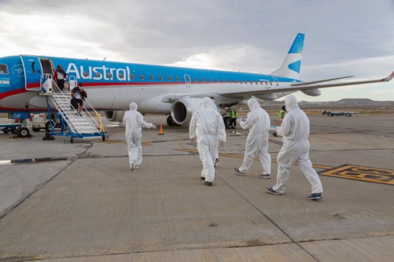 Catalá explicó que los viajeros que arriben a Comodoro no tendrán seguimiento 