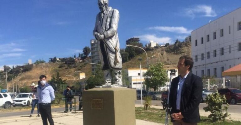Se realizó en Comodoro un acto por el Día de la Recuperación de la Democracia