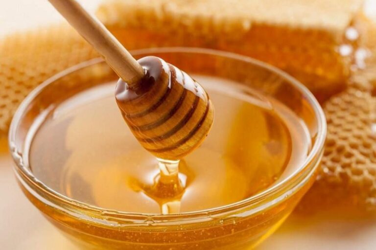 La ANMAT prohibió y retiró del mercado una marca de miel