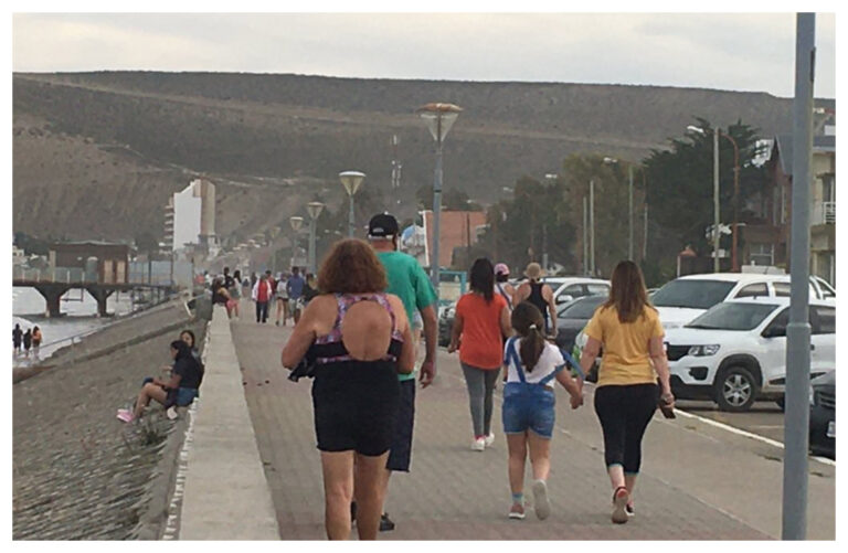 «No vamos a cerrar la ciudad para que no vengan vecinos de Comodoro o la región