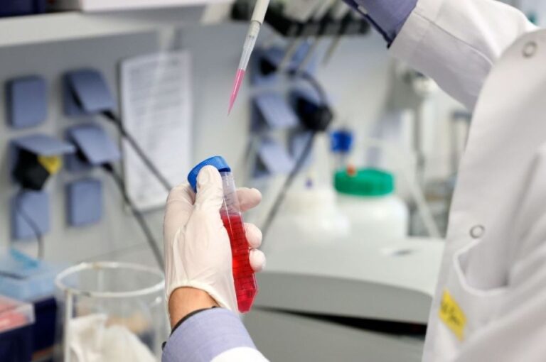 Cuba trabaja en una vacuna contra el coronavirus que no es inyectable