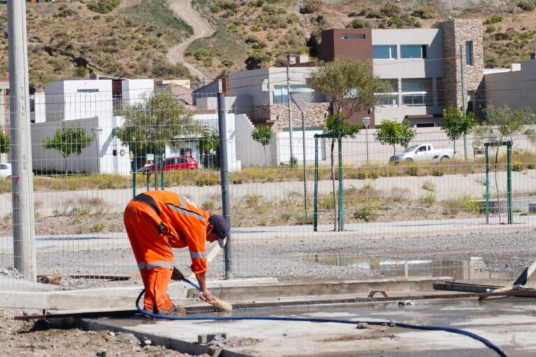 Rada Tilly: Construyen un centro de acopio transitorio de residuos