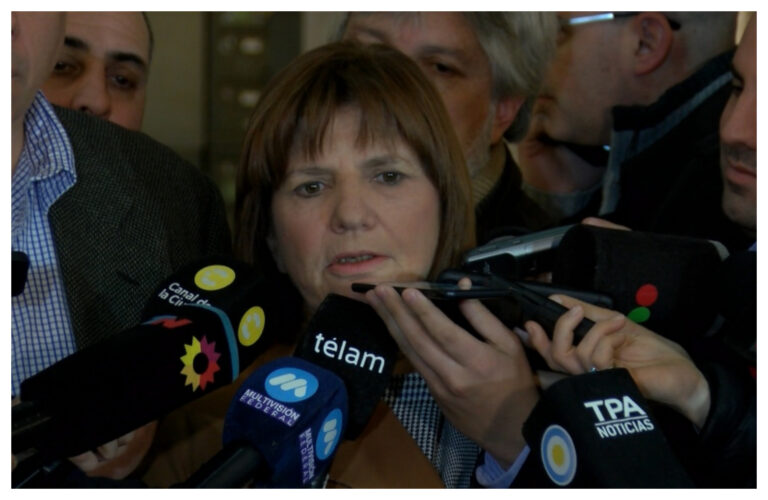 Patricia Bullrich se refirió a la polémica en Chubut con un diputado del PRO
