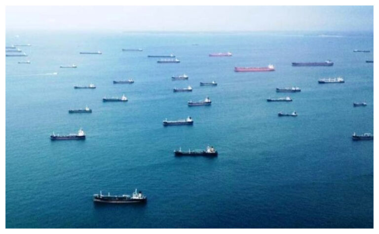 Unos 160 millones de barriles de petróleo se almacenan en el mar
