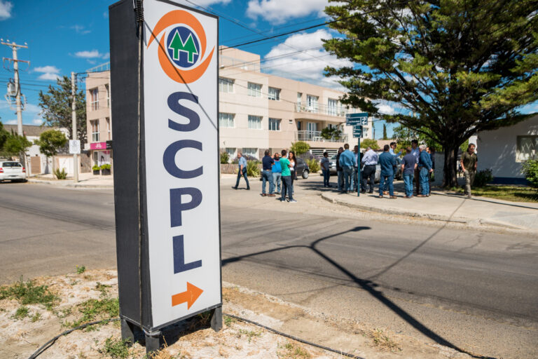 La SCPL finalizará la obra de red de fibra óptica en barrios de zona sur a mediados de enero
