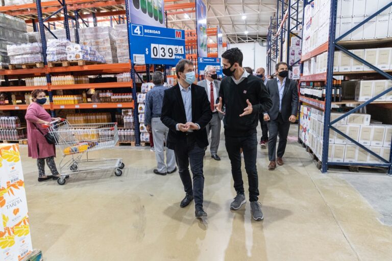 El Municipio de Comodoro acompañó la apertura de importante distribuidora de alimentos